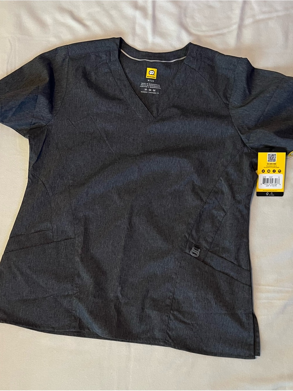WonderWink Women's V-Neck Scrub Top in Charcoal Gray